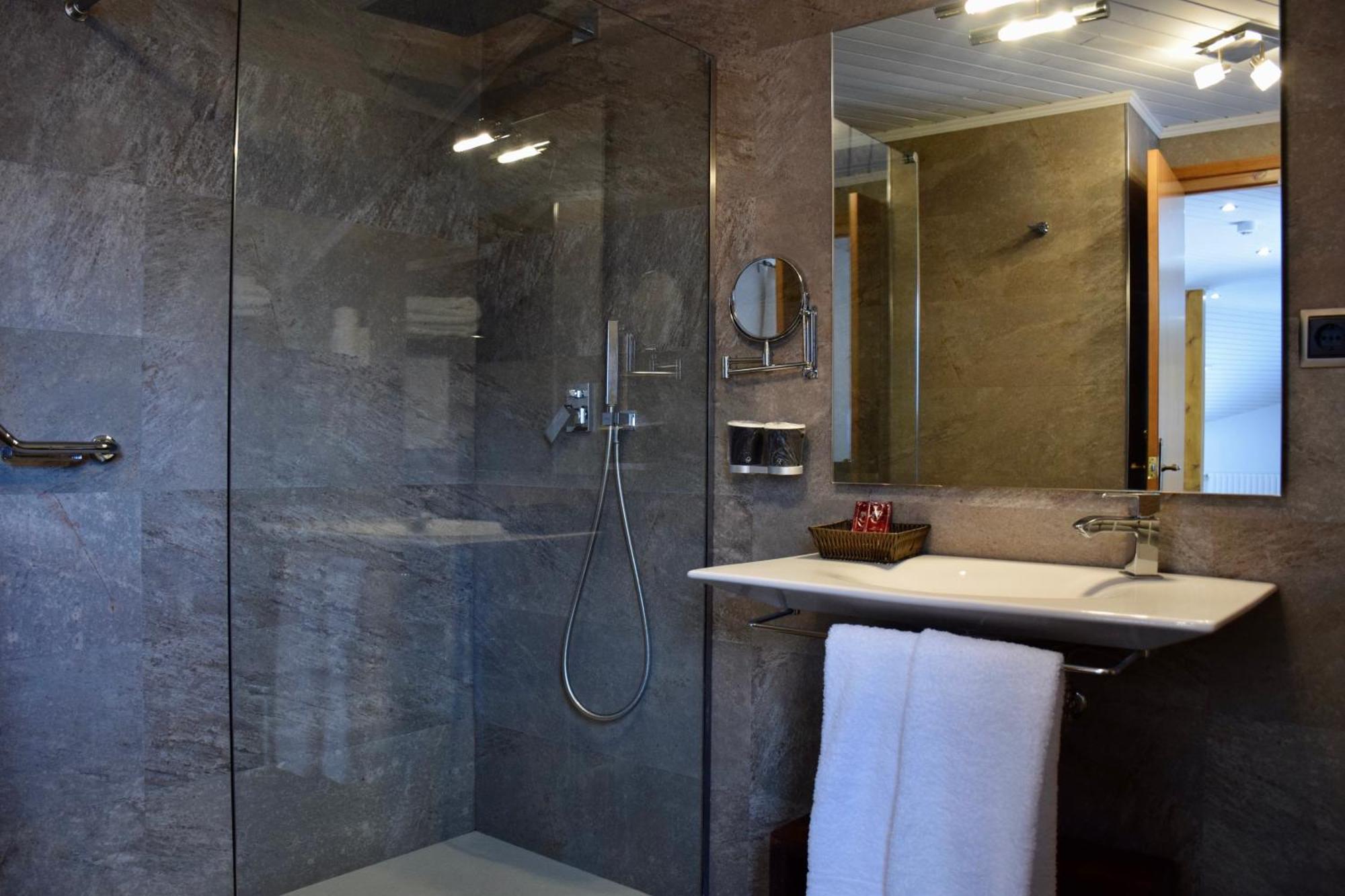 Hotel L'Auet Erill la Vall Zewnętrze zdjęcie