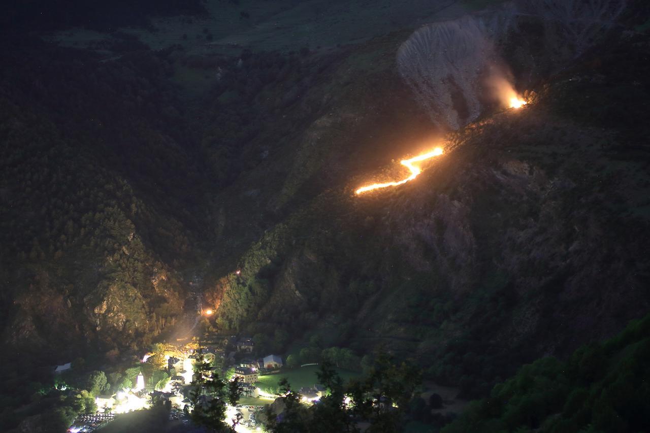 Hotel L'Auet Erill la Vall Zewnętrze zdjęcie